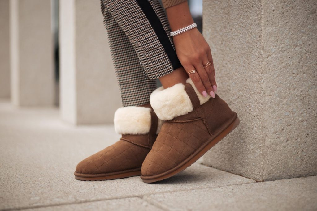 Угги песня. UGG. Угги. Красивые угги. Угги UGG.