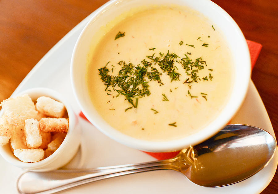 2017 году приготовили сырный суп. Сырный крем суп Перчини. Сырный суп Перчини. Сырный суп пюре. Сырный суп пюре с курицей.