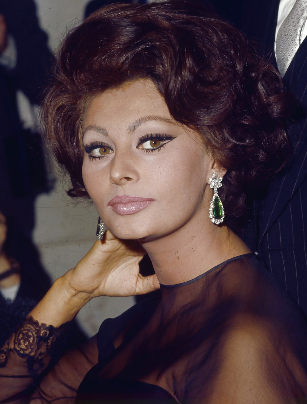 Итальянская актриса софи лорен. Софи Лорен. Софи Лорен (Sophia Loren). Софи Лорен 2000. 20 Сентября Софи Лорен.